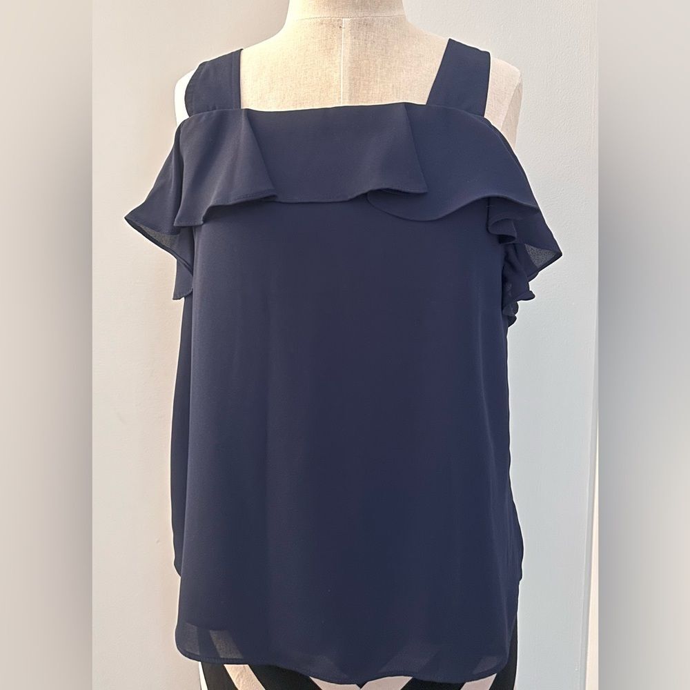 EUC BR Ruffle Tank